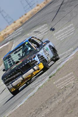 media/Oct-01-2023-24 Hours of Lemons (Sun) [[82277b781d]]/1045am (Outside Grapevine)/